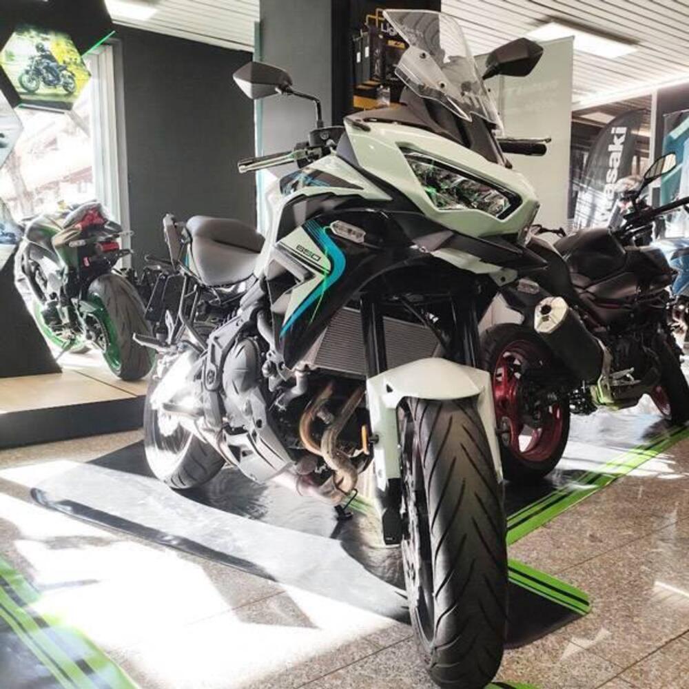 Kawasaki Versys 650 (2025 - 26) (3)