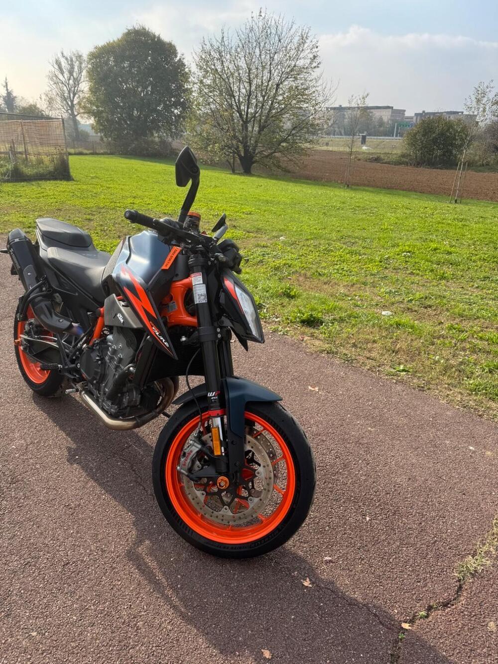 KTM 890 Duke R (2022 - 23) (3)