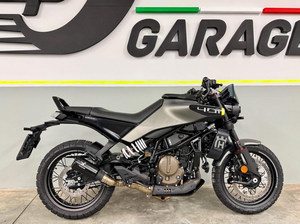 Husqvarna Svartpilen 401 (2024 - 26) (2)