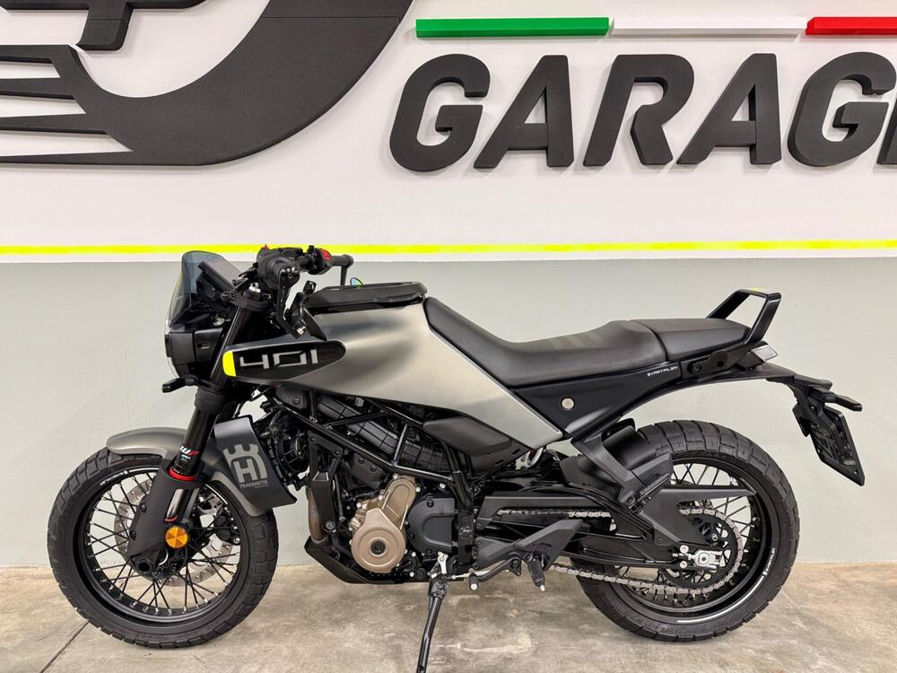 Husqvarna Svartpilen 401 (2024 - 26) (7)