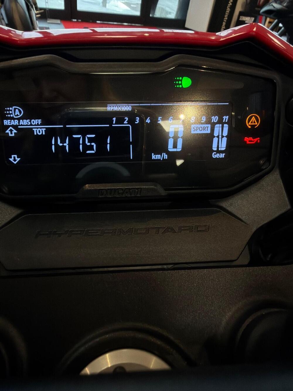 Ducati Hypermotard 698 Mono (2024 - 26) (3)