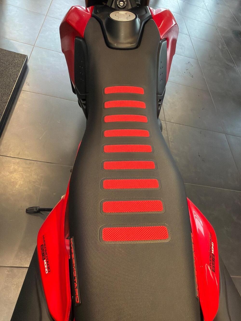 Ducati Hypermotard 698 Mono (2024 - 26) (6)