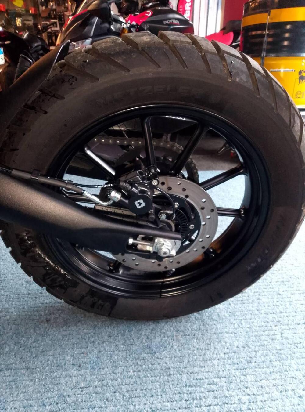 Triumph Scrambler 400 X (2024 - 26) (11)