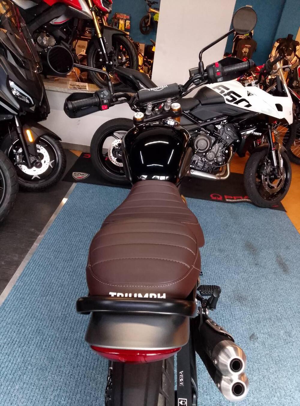 Triumph Scrambler 400 X (2024 - 26) (13)