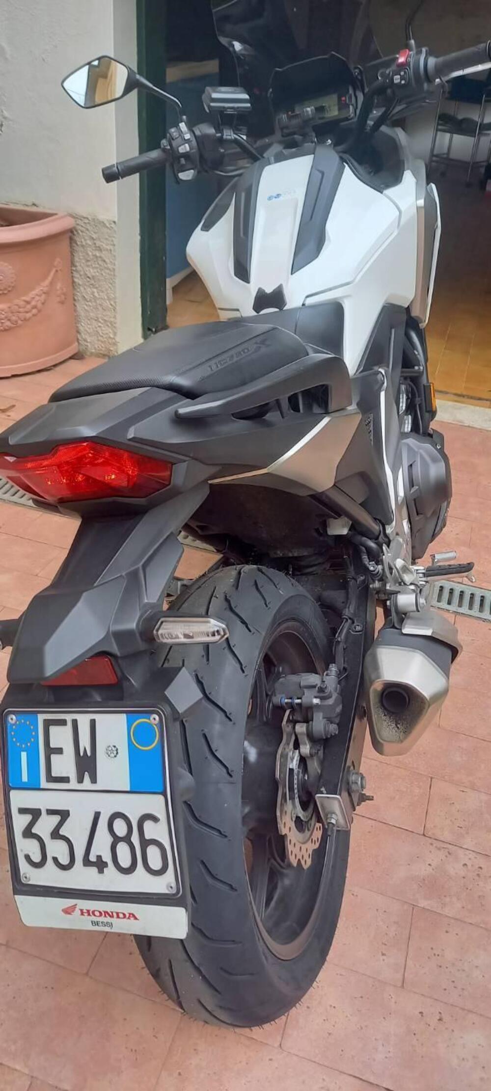 Honda NC 750 X DCT Urban (2021 - 24) (2)