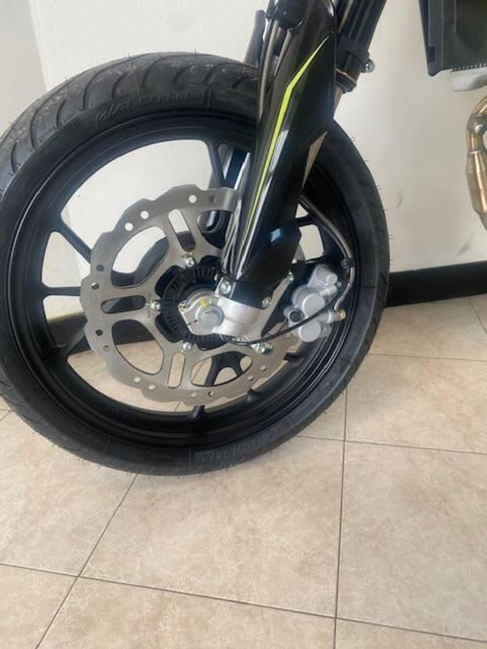 Swm SM 125 R (2025 - 26) (15)