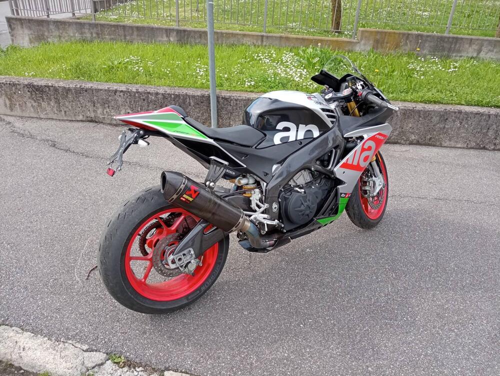 Aprilia RSV4 RR (2019 - 20) (3)