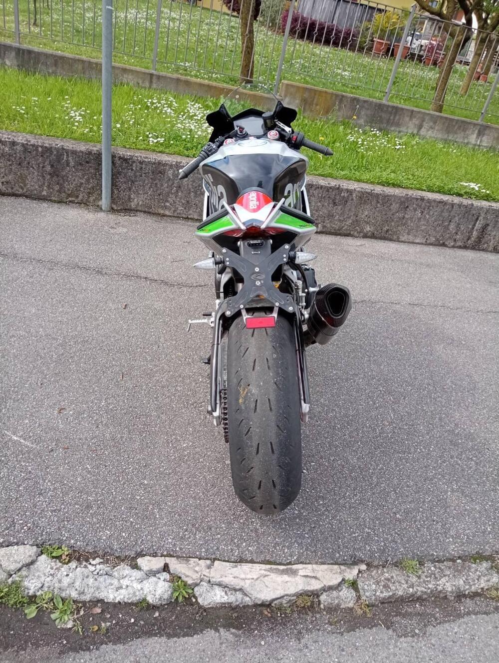 Aprilia RSV4 RR (2019 - 20) (4)