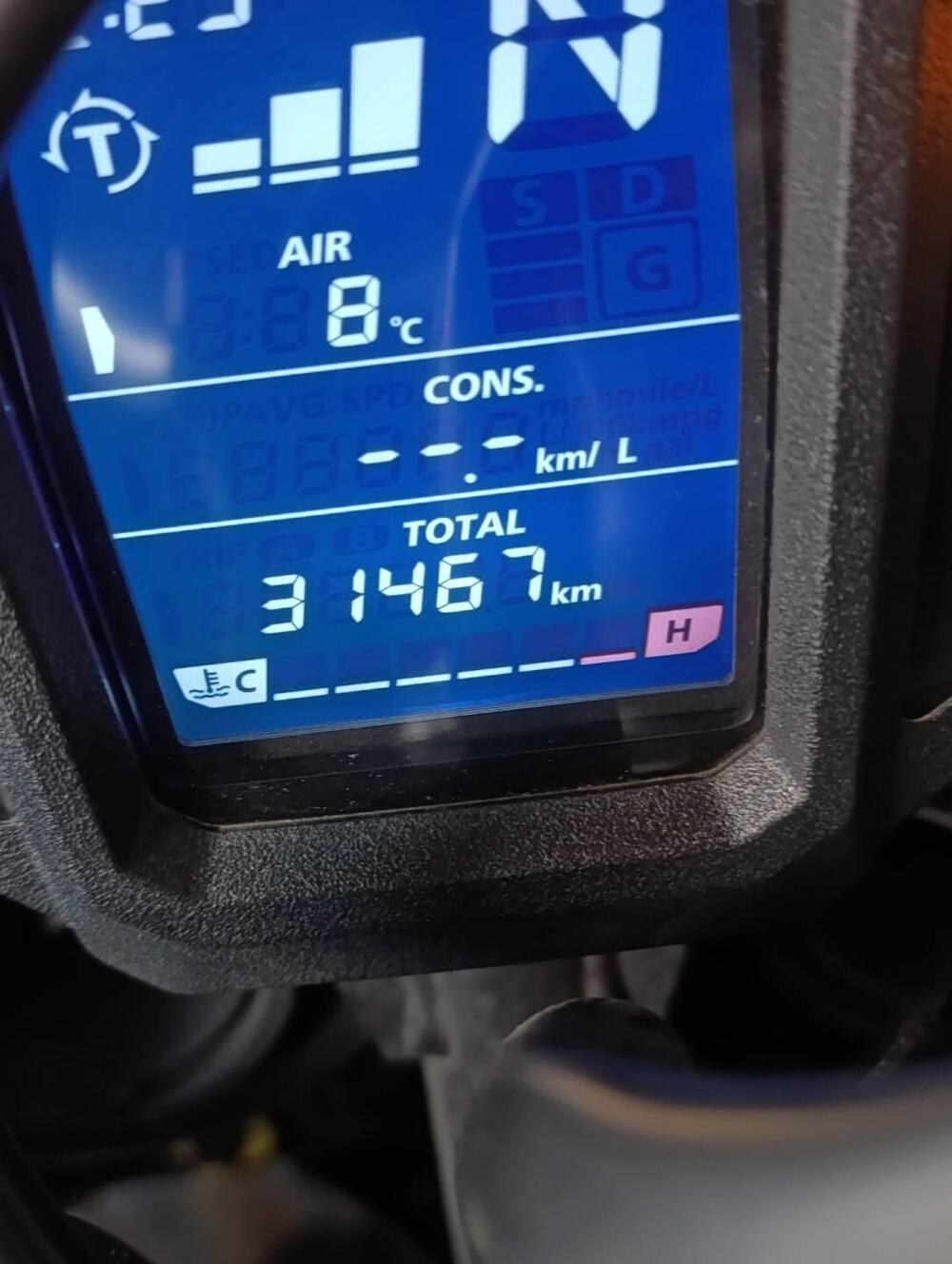 Honda Africa Twin CRF 1000L DCT ABS (2016 - 17) (6)