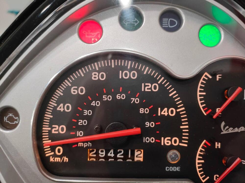 Vespa GTS 300 Super (2008 - 16) (8)