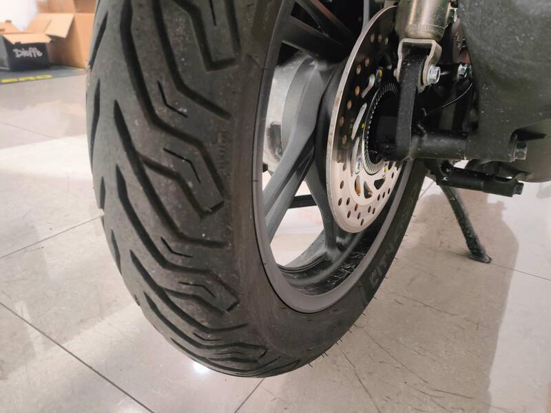 Honda SH 150i Sport (2024 - 25) (6)