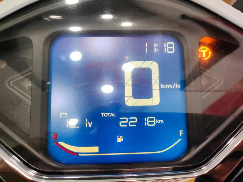 Honda SH 150i Sport (2024 - 25) (9)