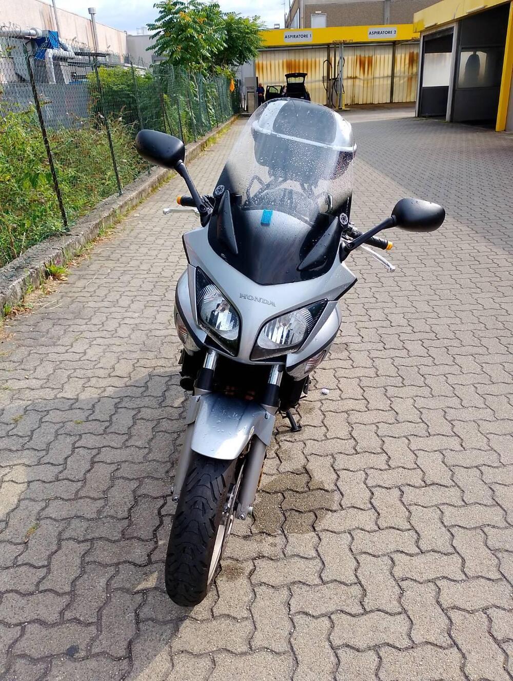 Honda CBF 1000 ST (3)