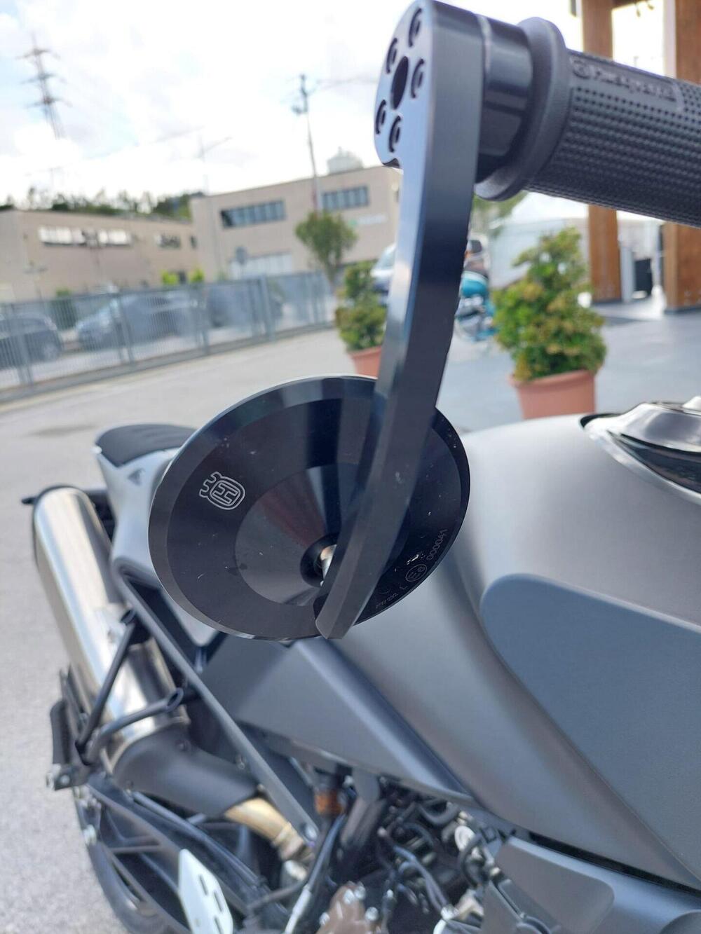 Husqvarna Svartpilen 801 (2024 - 26) (10)