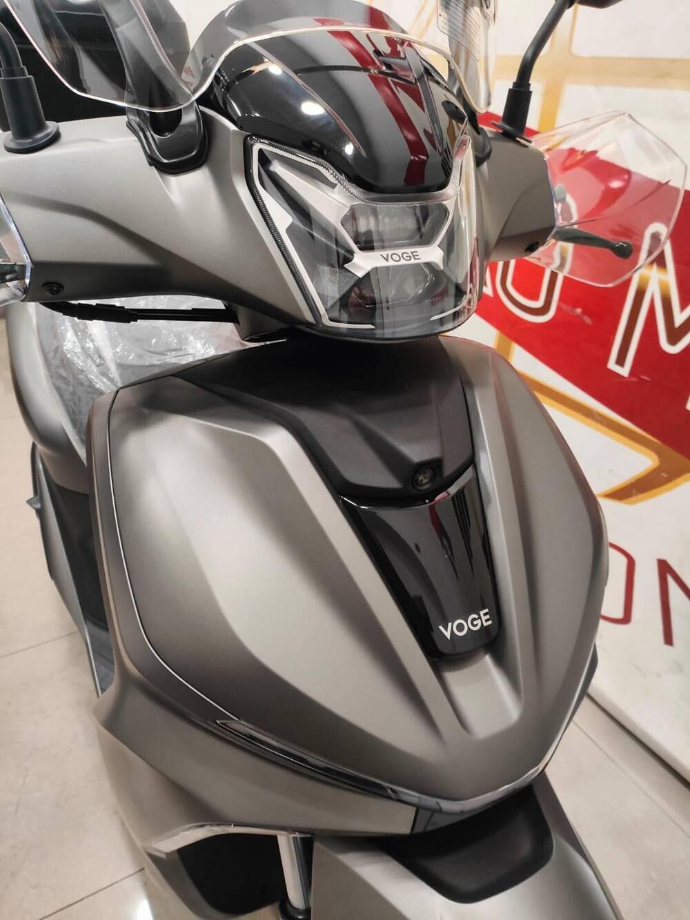 Voge Sfida SR16 200 (2025 - 26) (4)