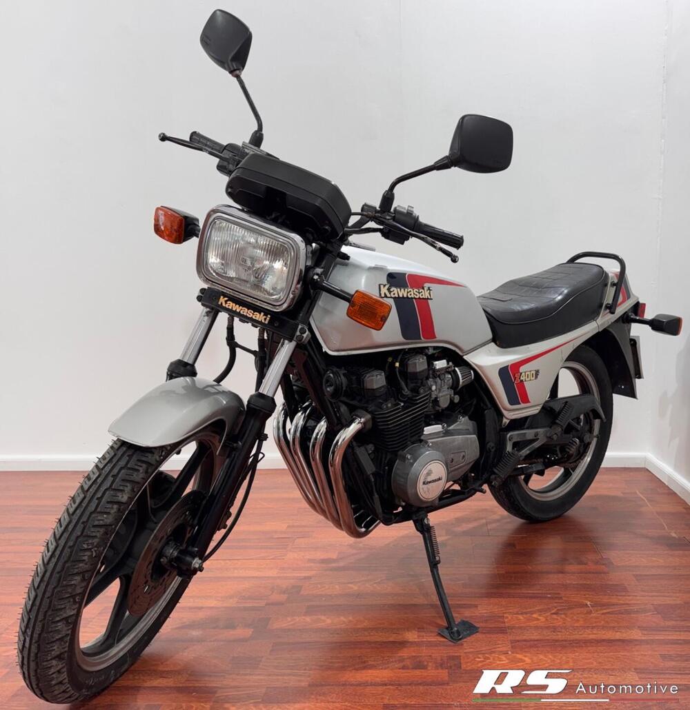 Kawasaki Z400F (5)
