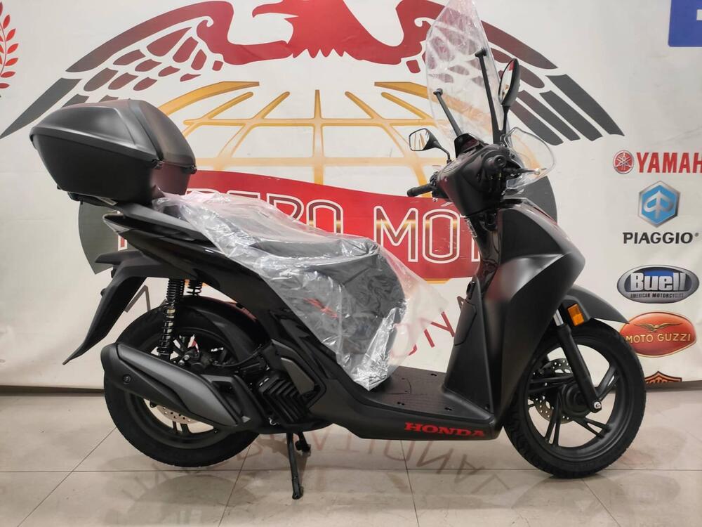 Honda SH 125 Sport (2026) (2)