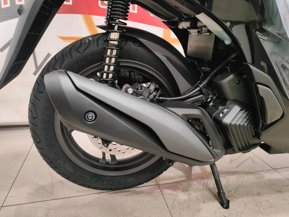 Honda SH 125 Sport (2026) (8)