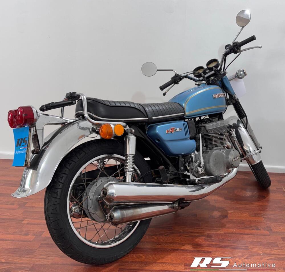 Suzuki GT550 (5)