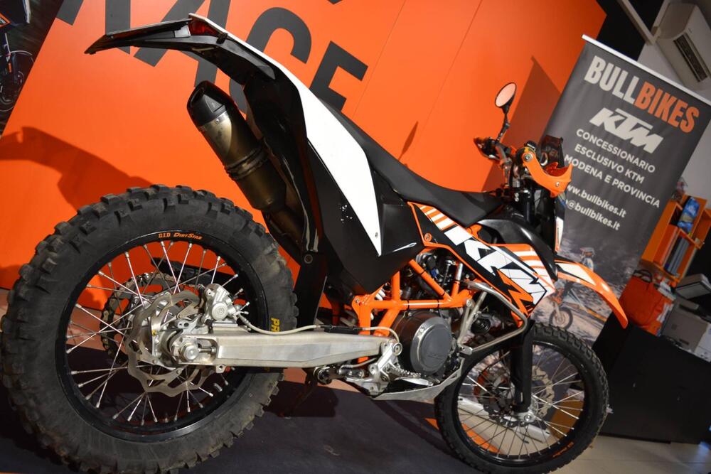 KTM 690 Enduro R (2012 - 17) (4)