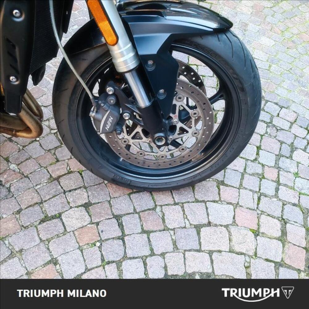 Triumph Street Triple S (2017 - 19) (4)