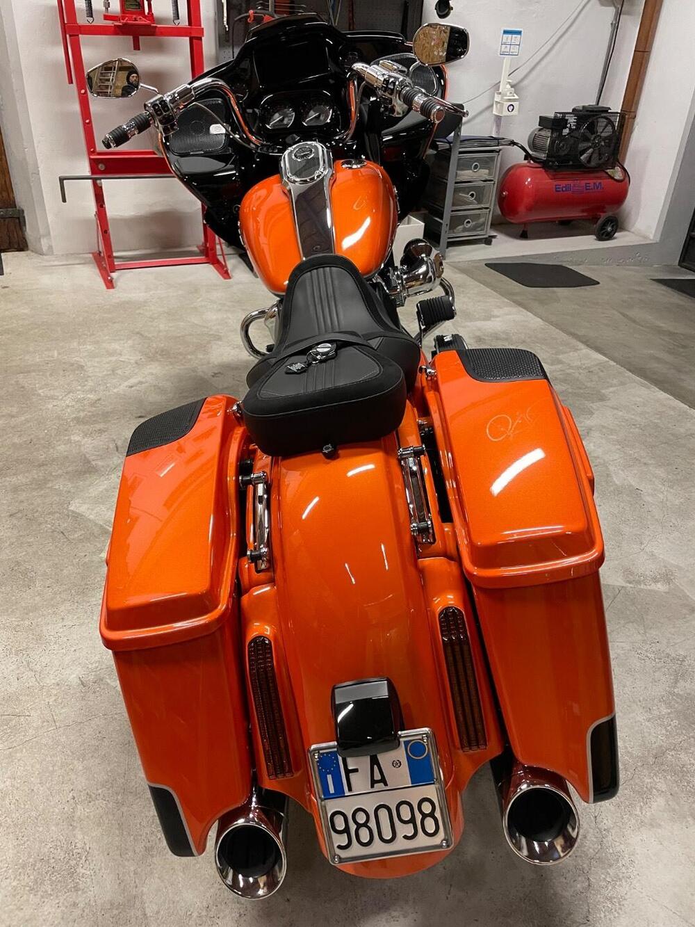 Harley-Davidson CVO Road Glide Limited (2022) (4)
