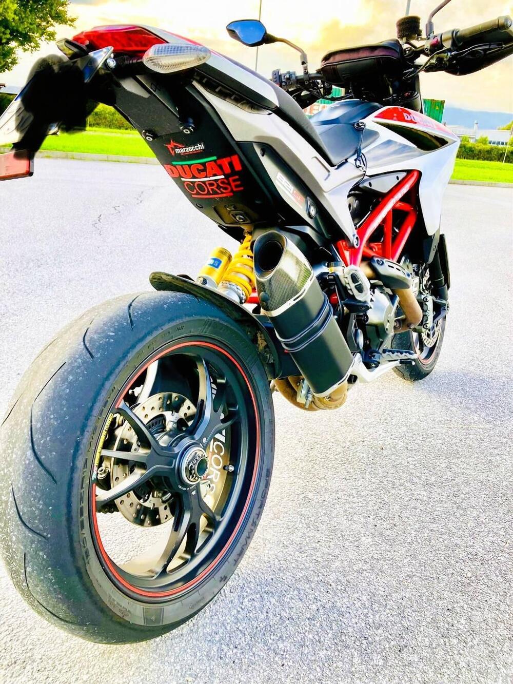 Ducati Hypermotard 821 SP (2013 - 15) (4)