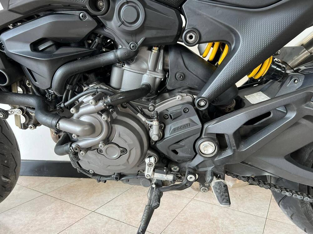 Ducati Monster 937 (2021 - 25) (8)