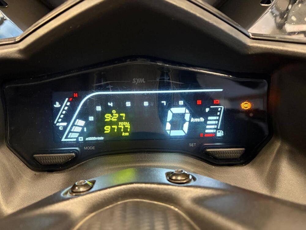 Sym Joyride 300 (2022 - 24) (9)