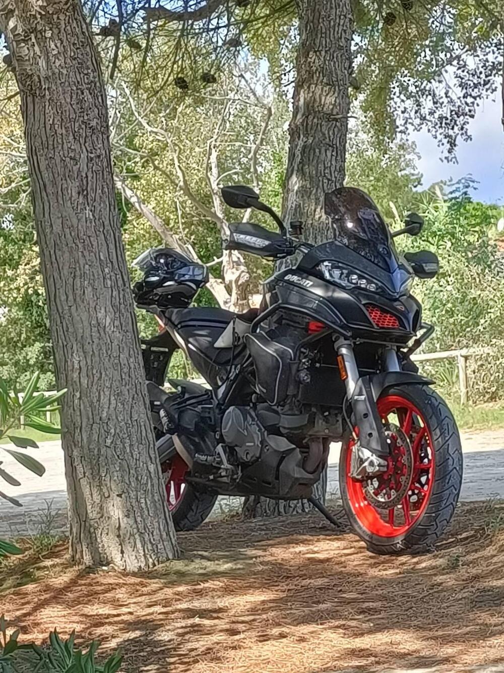 Ducati Multistrada V2 S (2022 - 24) (2)