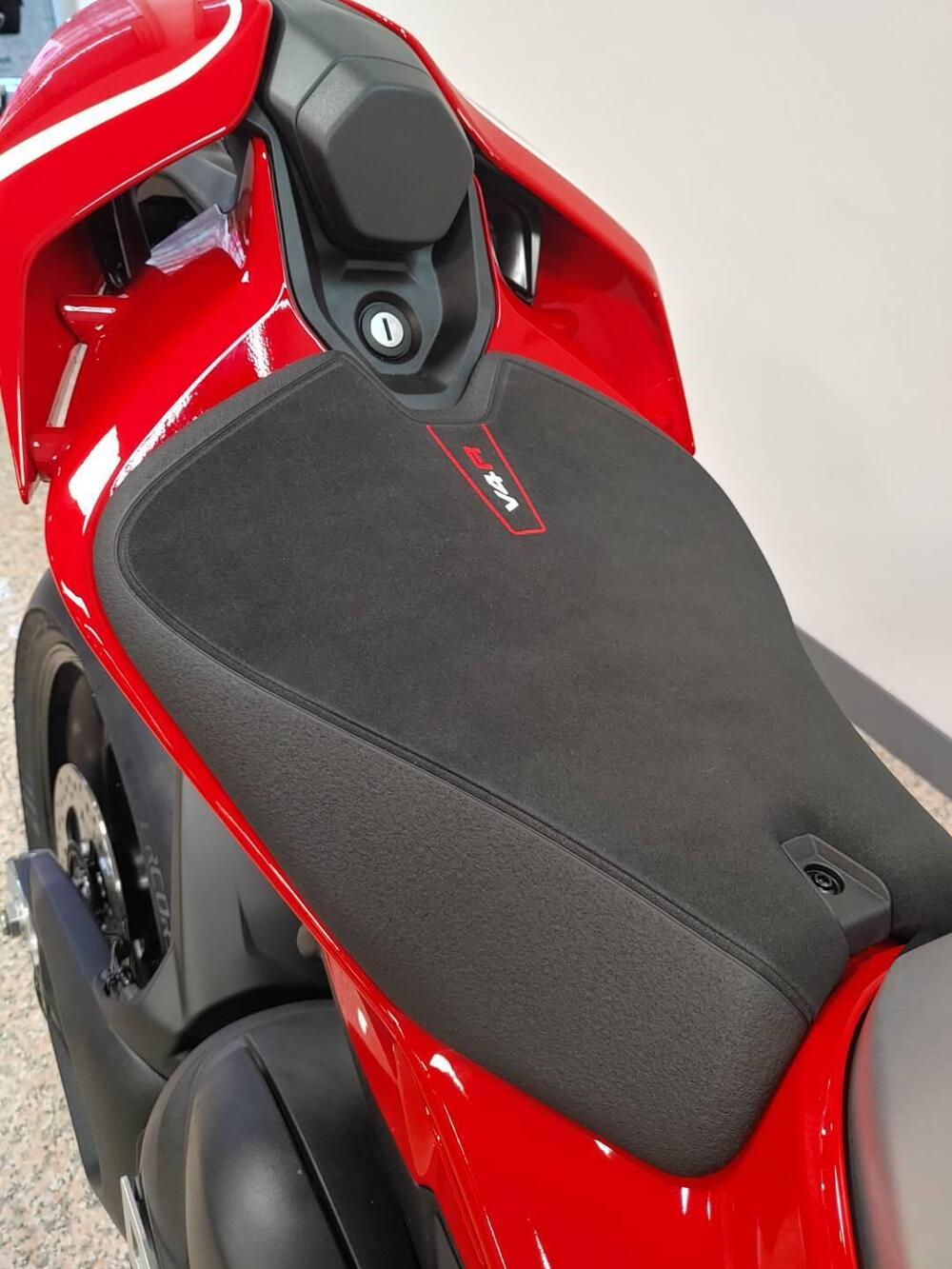 Ducati Panigale V4 R (2026) (12)