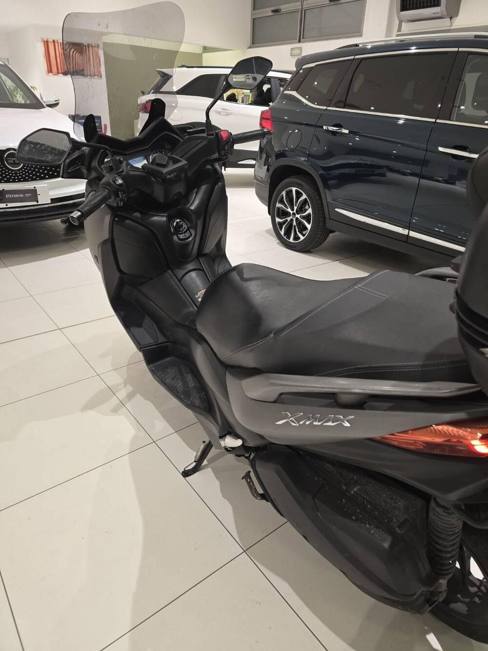 Yamaha X-Max 300 ABS (2017 - 20) (4)