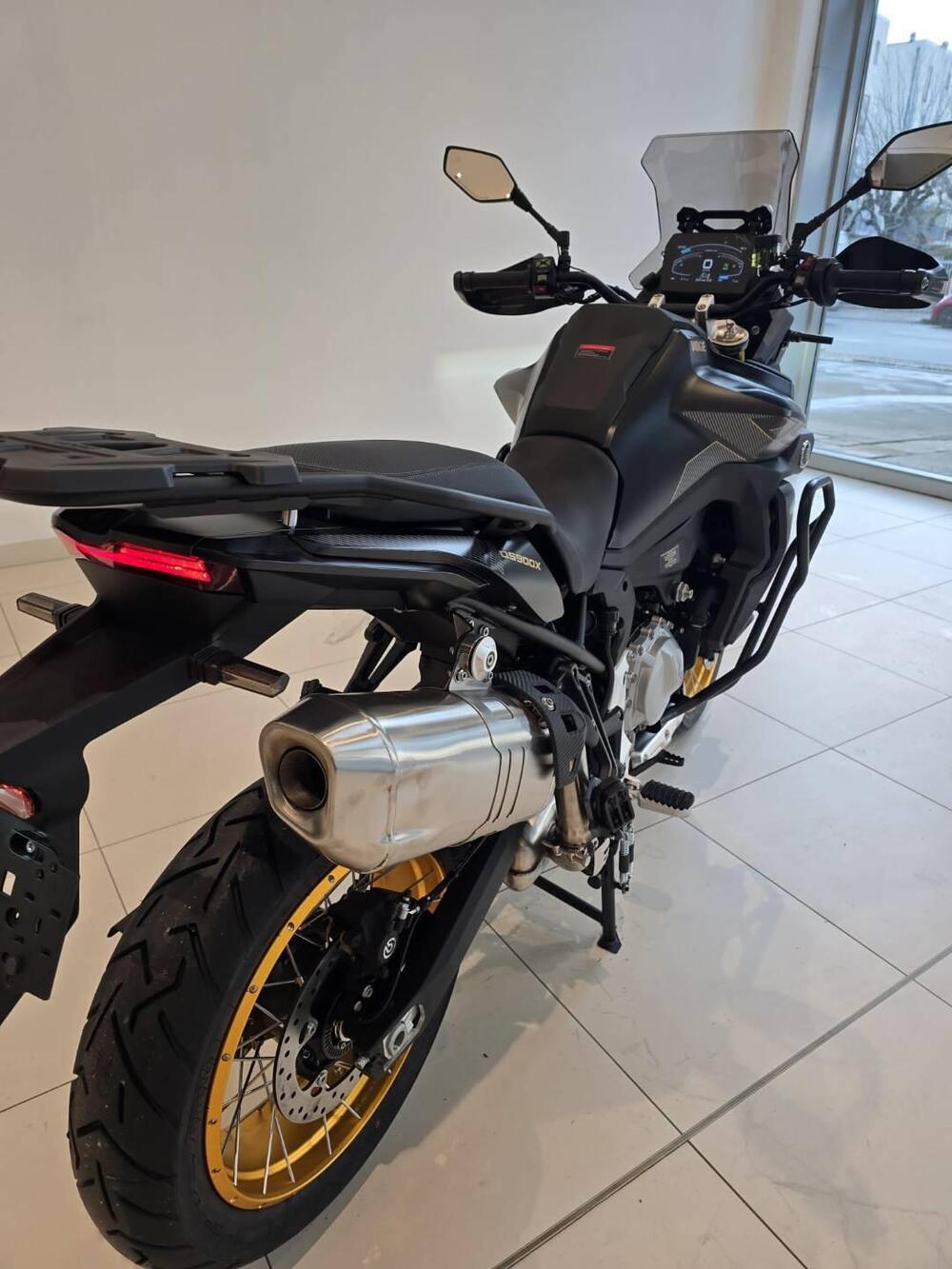 Voge Valico 900DSX (2024 - 26) (8)