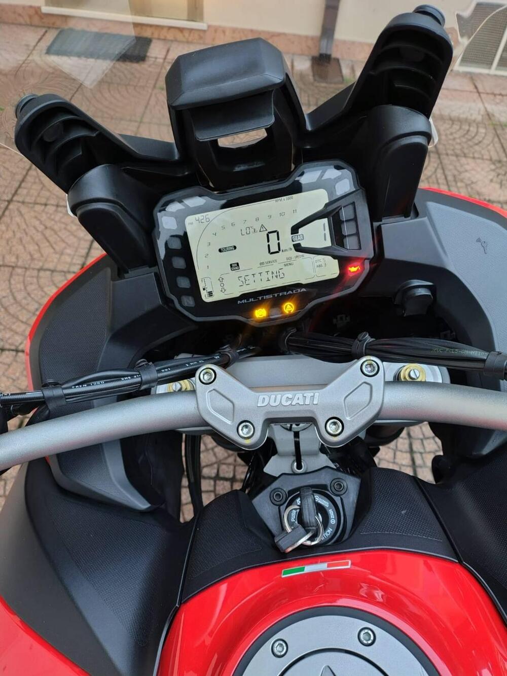 Ducati Multistrada V2 (2022 - 24) (5)