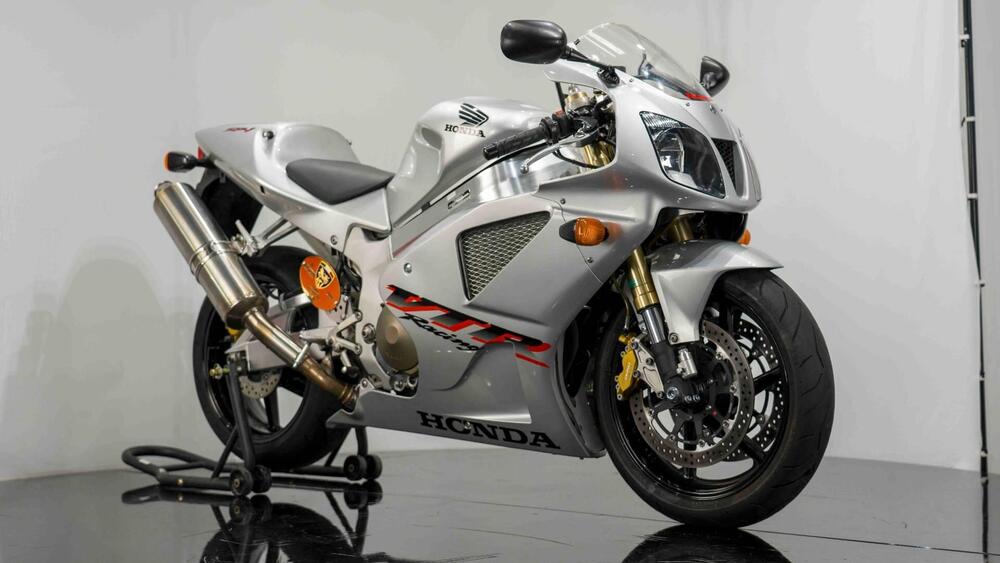 Honda VTR 1000 SP1 (5)