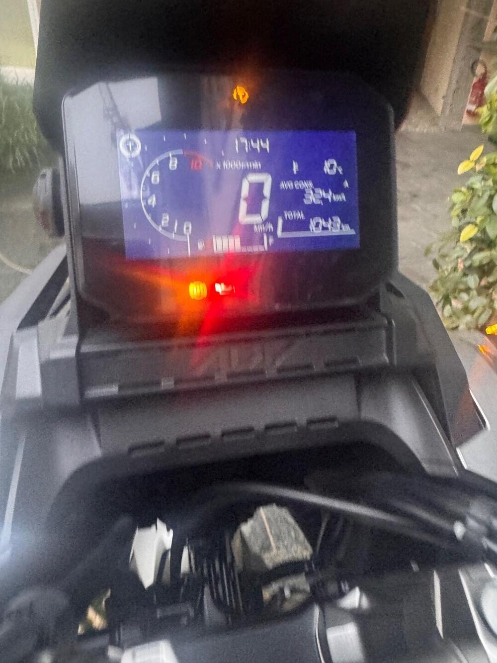 Honda ADV 350 (2022 - 24) (8)