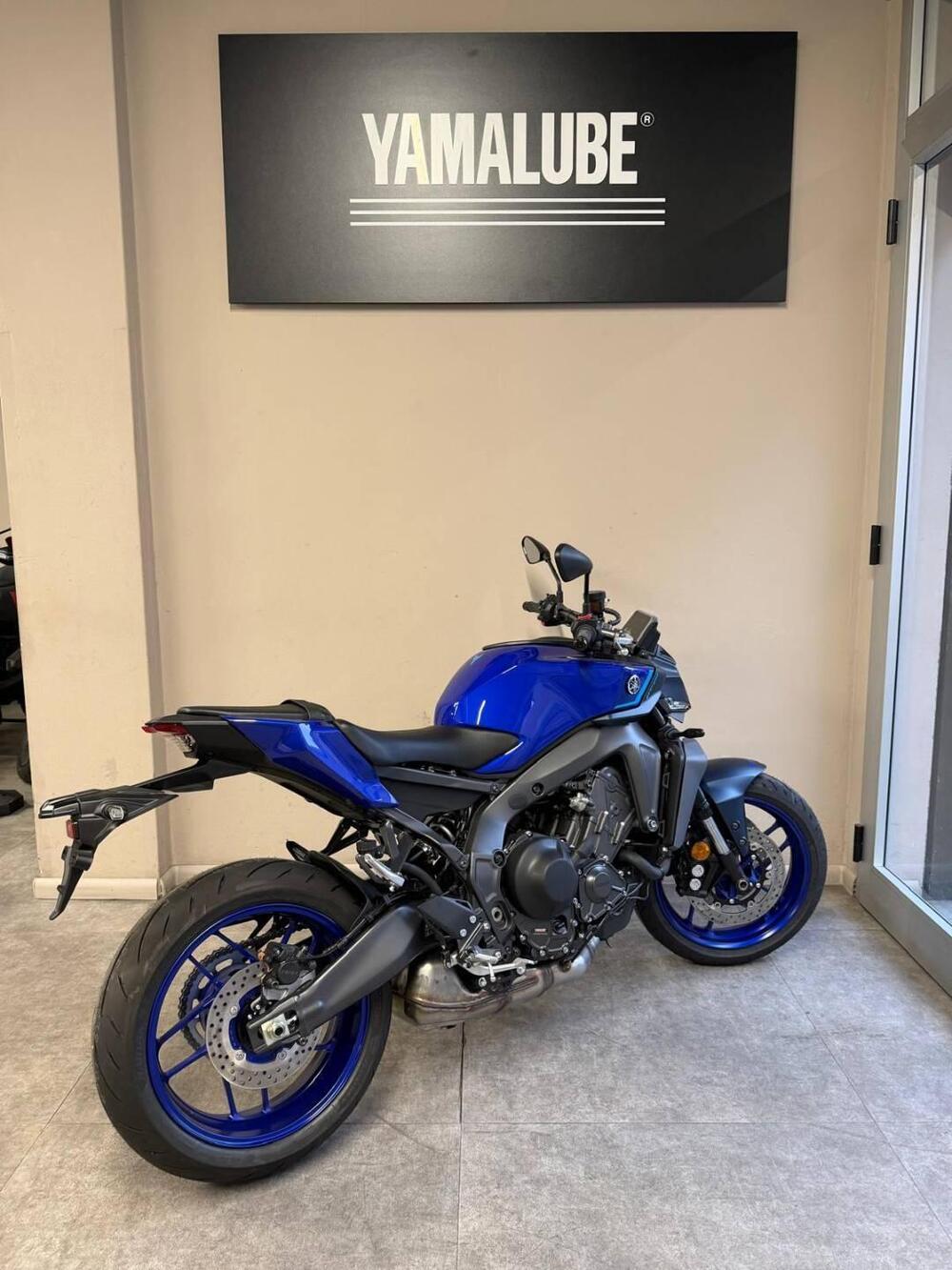 Yamaha MT-09 (2024 - 26) (4)