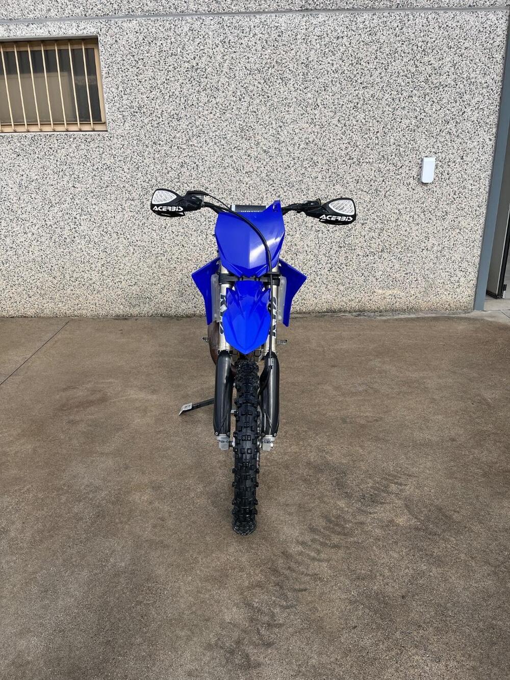 Yamaha YZ 125 (2018) (2)