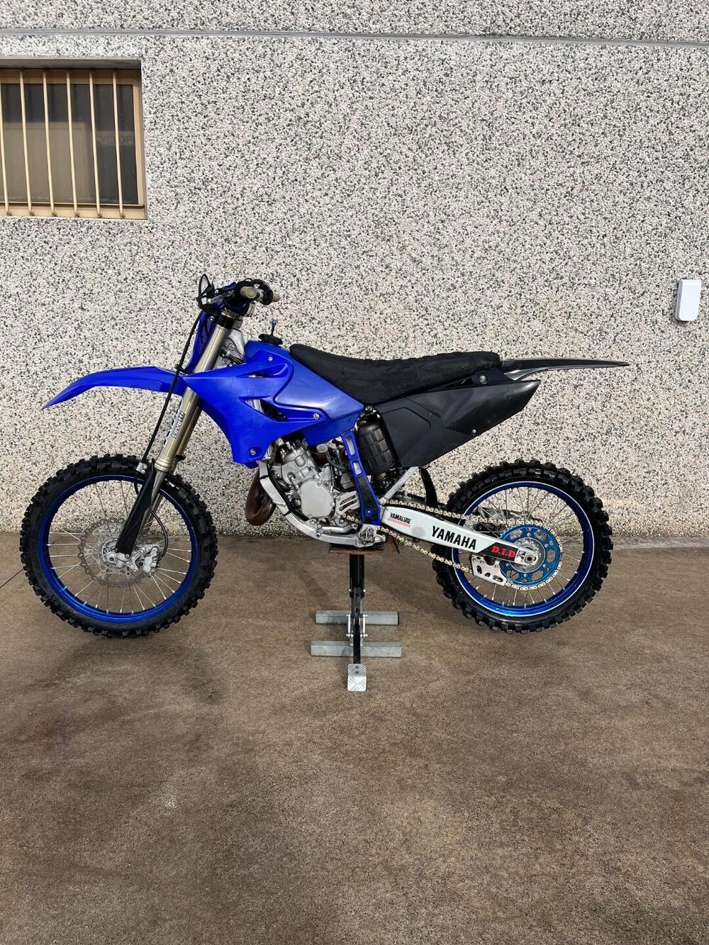 Yamaha YZ 125 (2018) (4)