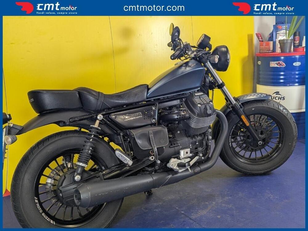 Moto Guzzi V9 Bobber (2018 - 20) (9)