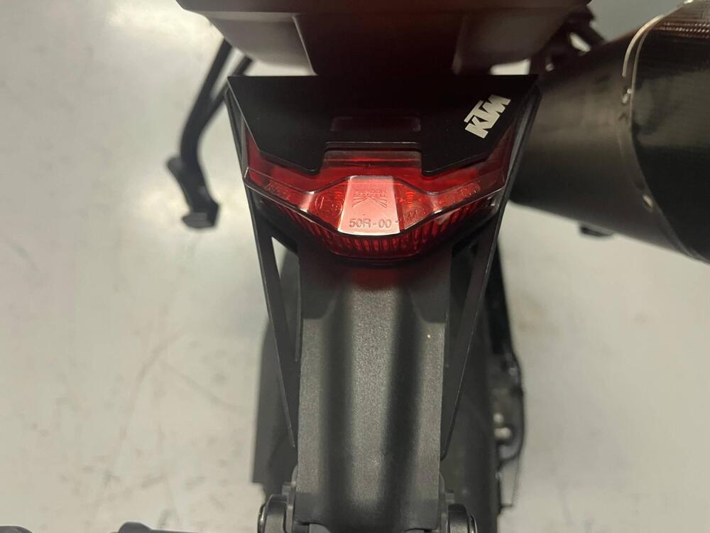 KTM 890 Duke GP (2022 - 23) (10)