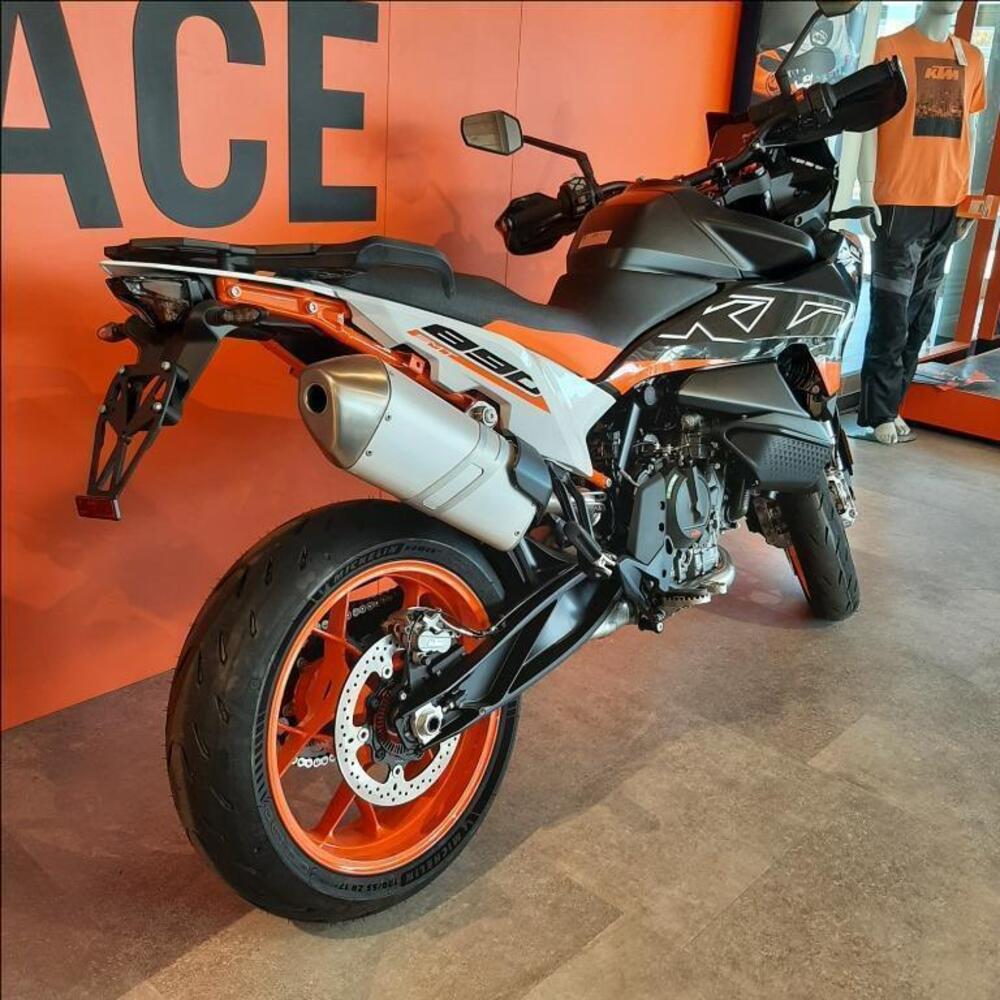 KTM 890 SMT (2023 - 25) (3)