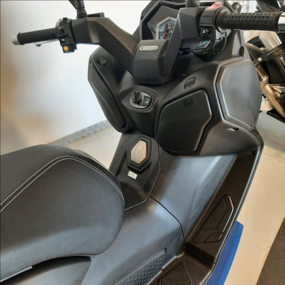 Sym Maxsym 400 (2021 - 25) (9)