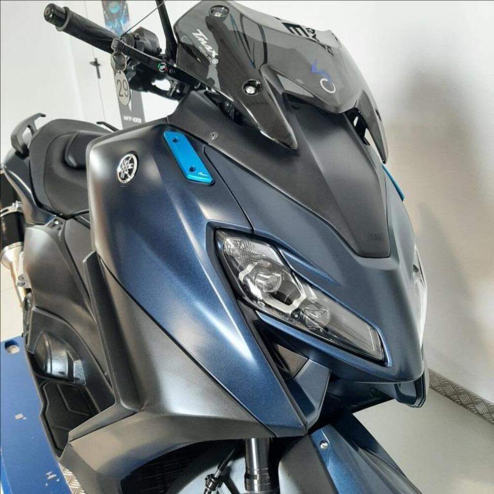 Yamaha T-Max 560 (2022 - 24) (4)