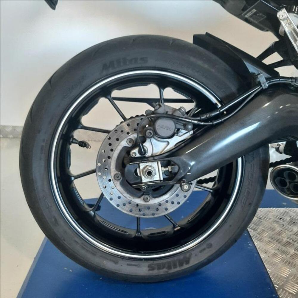 Yamaha MT-09 (2013 - 15) (7)