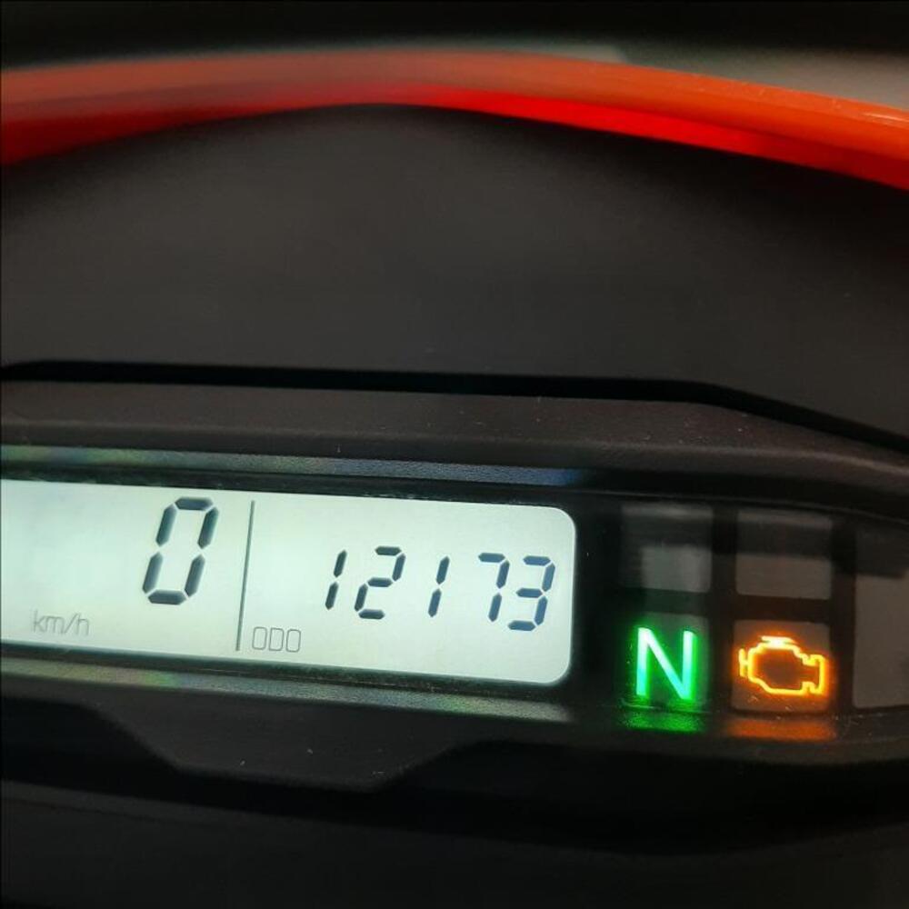 KTM 690 SMC R (2023 - 25) (12)