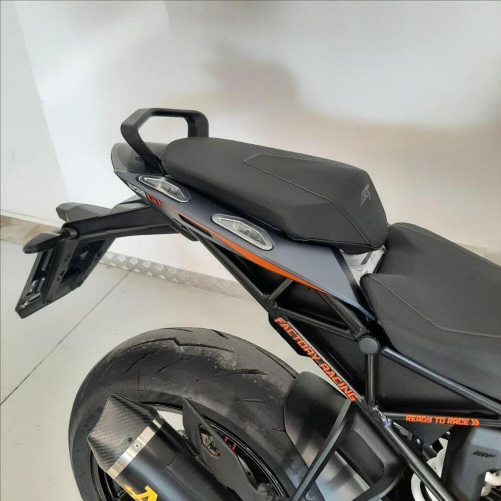 KTM 1290 Super Duke GT (2022 - 25) (8)