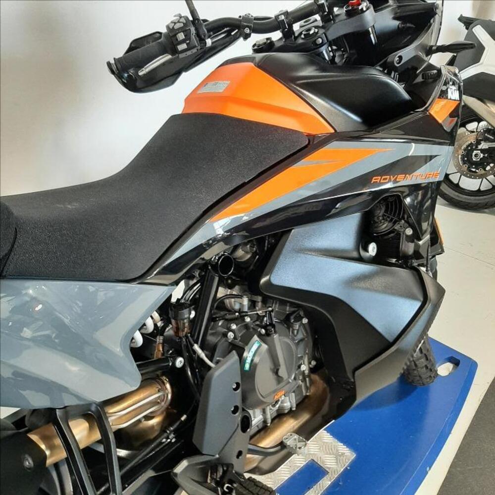 KTM 890 Adventure (2023 - 26) (9)