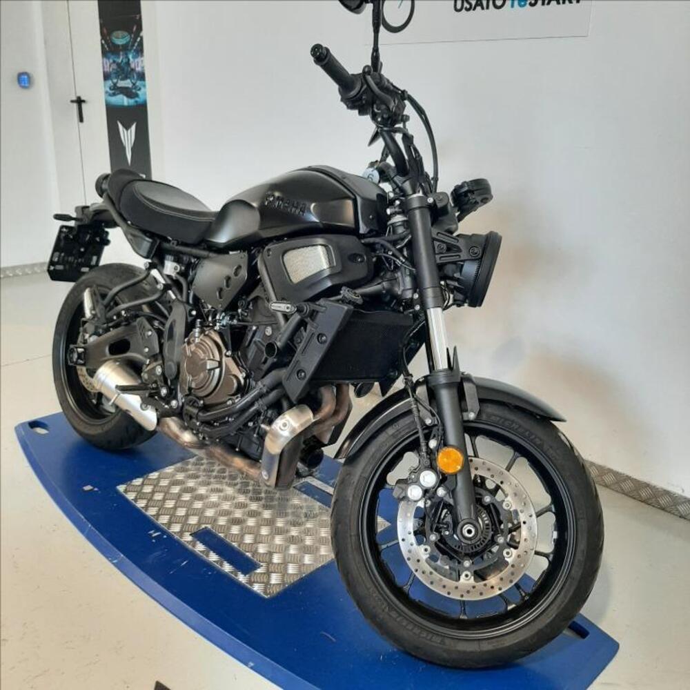 Yamaha XSR 700 (2022 - 26) (2)