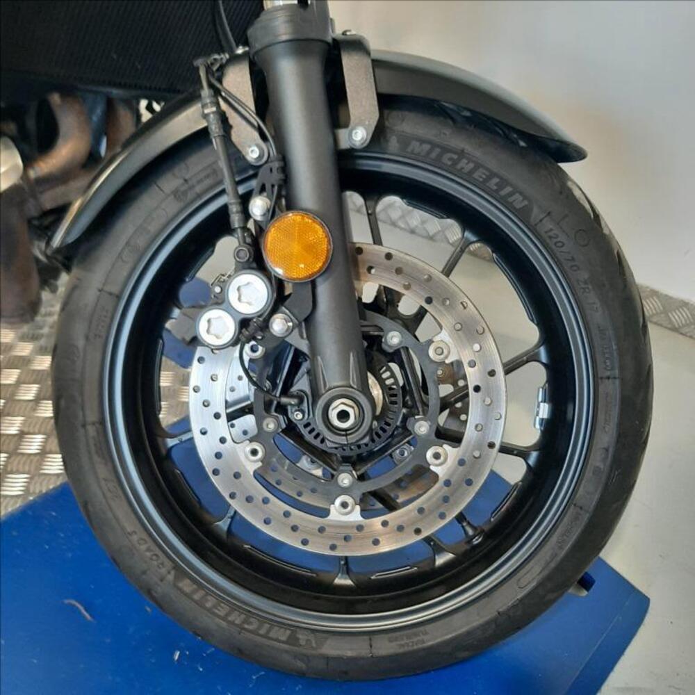 Yamaha XSR 700 (2022 - 26) (3)